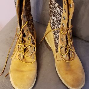 Timberland Tan Lace Up Boots for Women